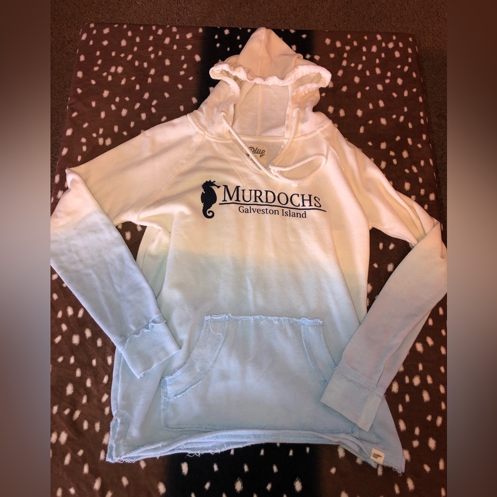 Ombré white/blue light weight hoodie with pockets